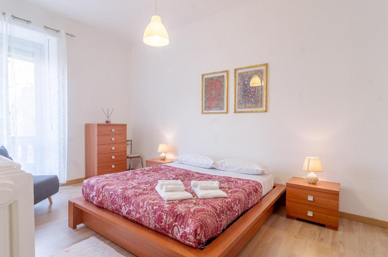 Cenisia District : Bright Sunflower Mini Flat Торино Екстериор снимка